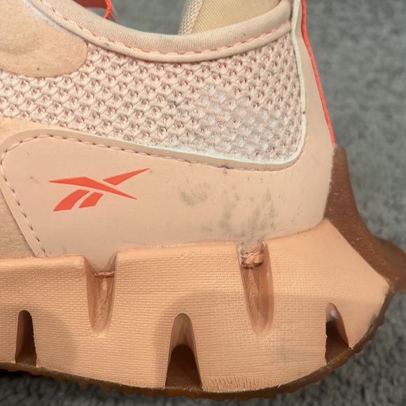 Peach 🍑 Reeboks - Picture 8 of 8